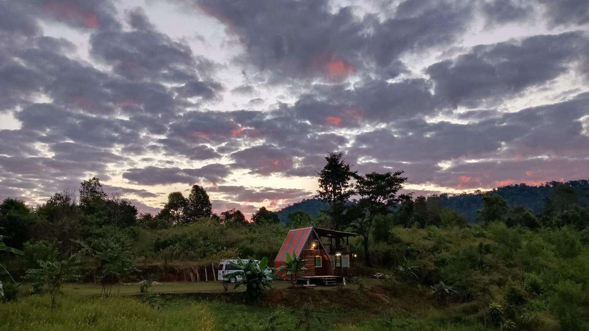 ไร่นิธิสุนทร Nithisoonthon Farmstay Mae Hong Son Luaran gambar